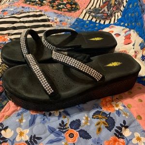 Volatile sandals size 9 used